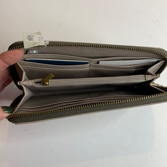 Fossil Zara gray leather zip around clutch wallet NWT - Picture 5 of 7